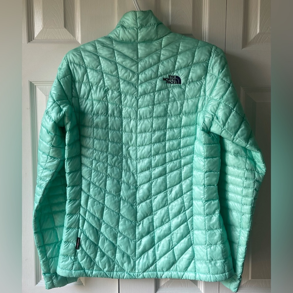 BNWOT The North Face Thermoball Full Zip Jacket - Picture 2 of 8
